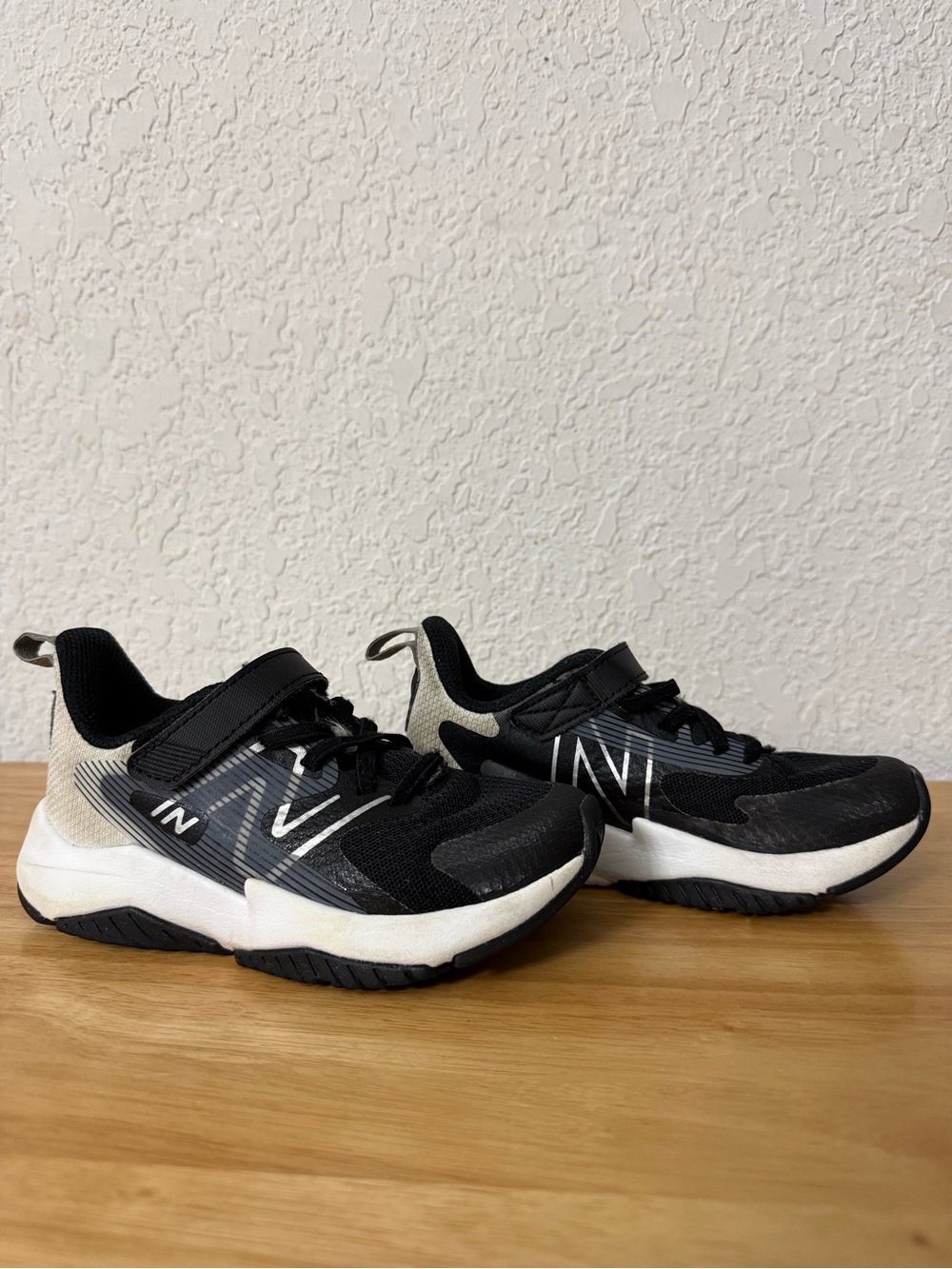 New Balance Rave Run Black & White Athletic Sneakers